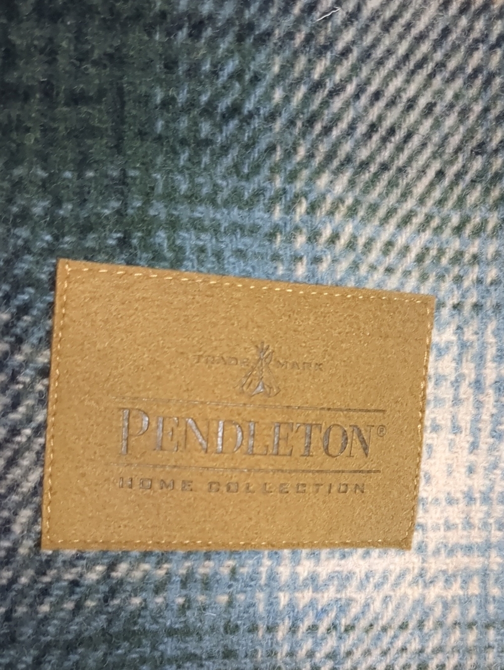 Pendleton Motor Robe Blanket Townsend Plaid Wool 52"x63" - Picture 7 of 8